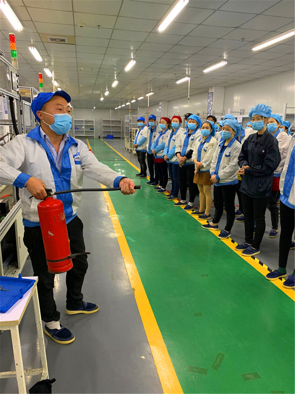 公司组织开展消防安全知识培训